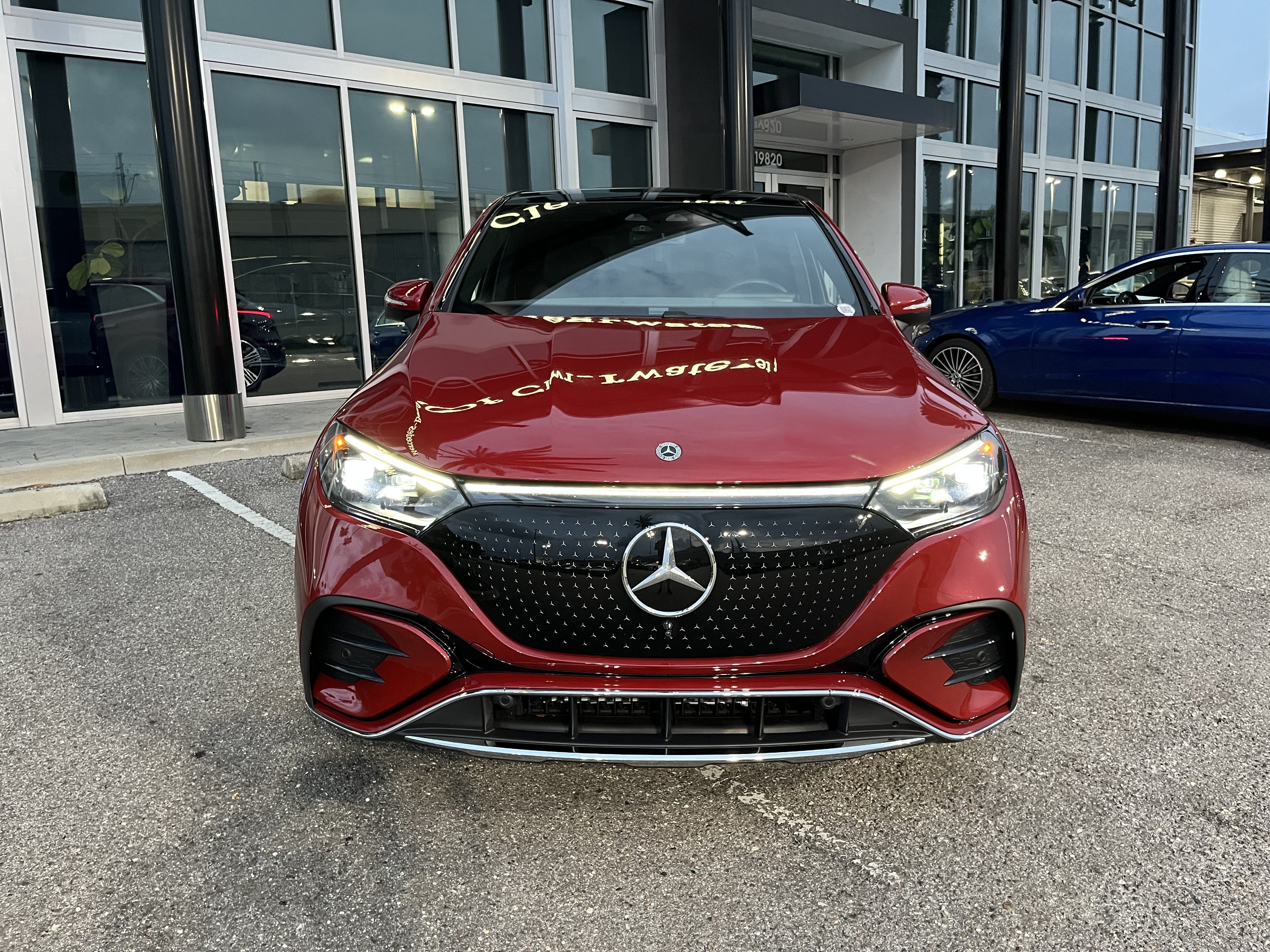 New 2026 PATAGONIA RED Mercedes-Benz EQE 320+ image 10