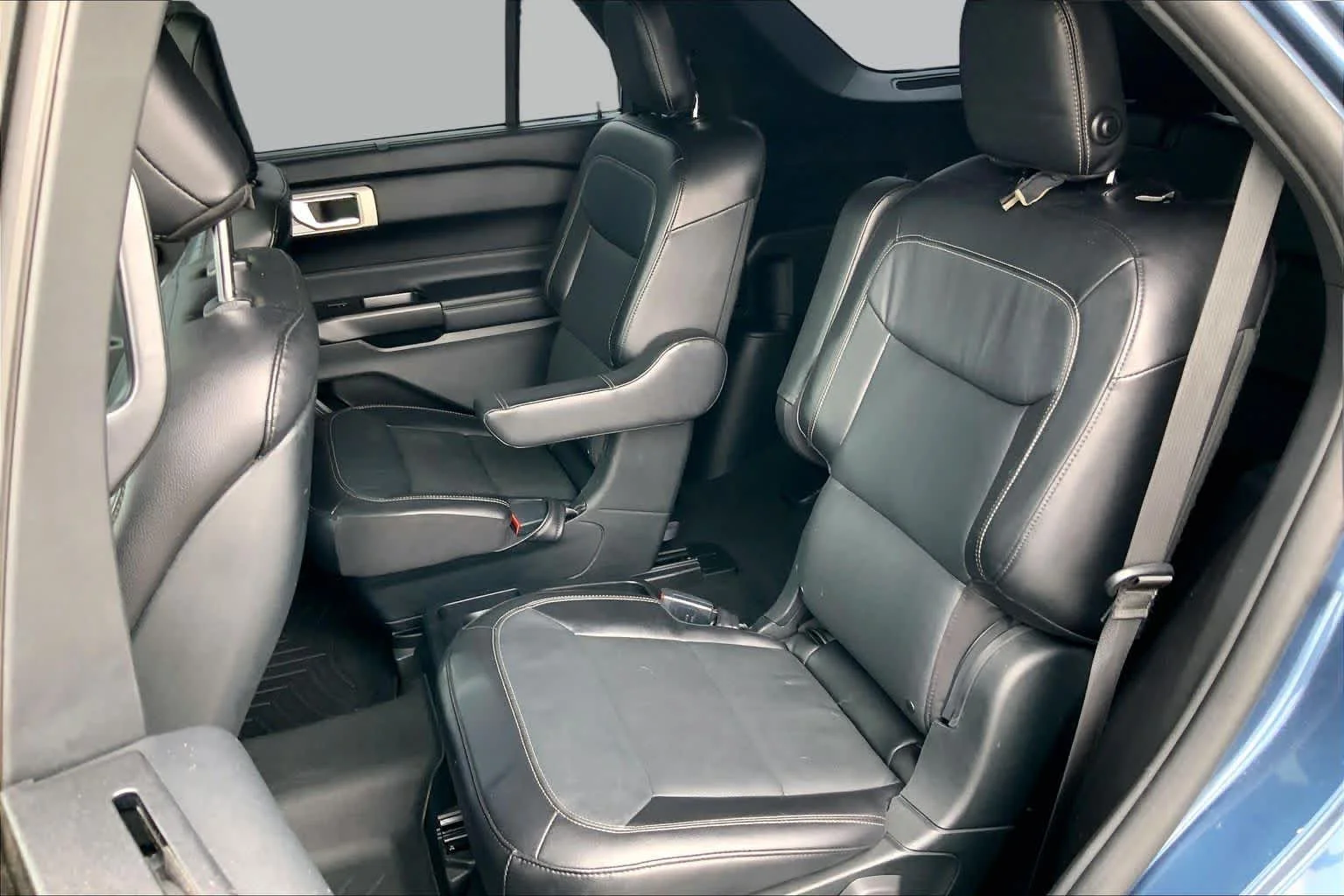 Used 2020 Blue Metallic Ford Limited image 20