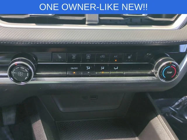 Used 2025 Blue Chevrolet LT image 26