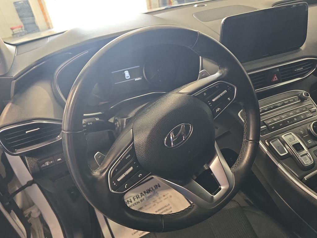Used 2023 White Hyundai SEL image 18