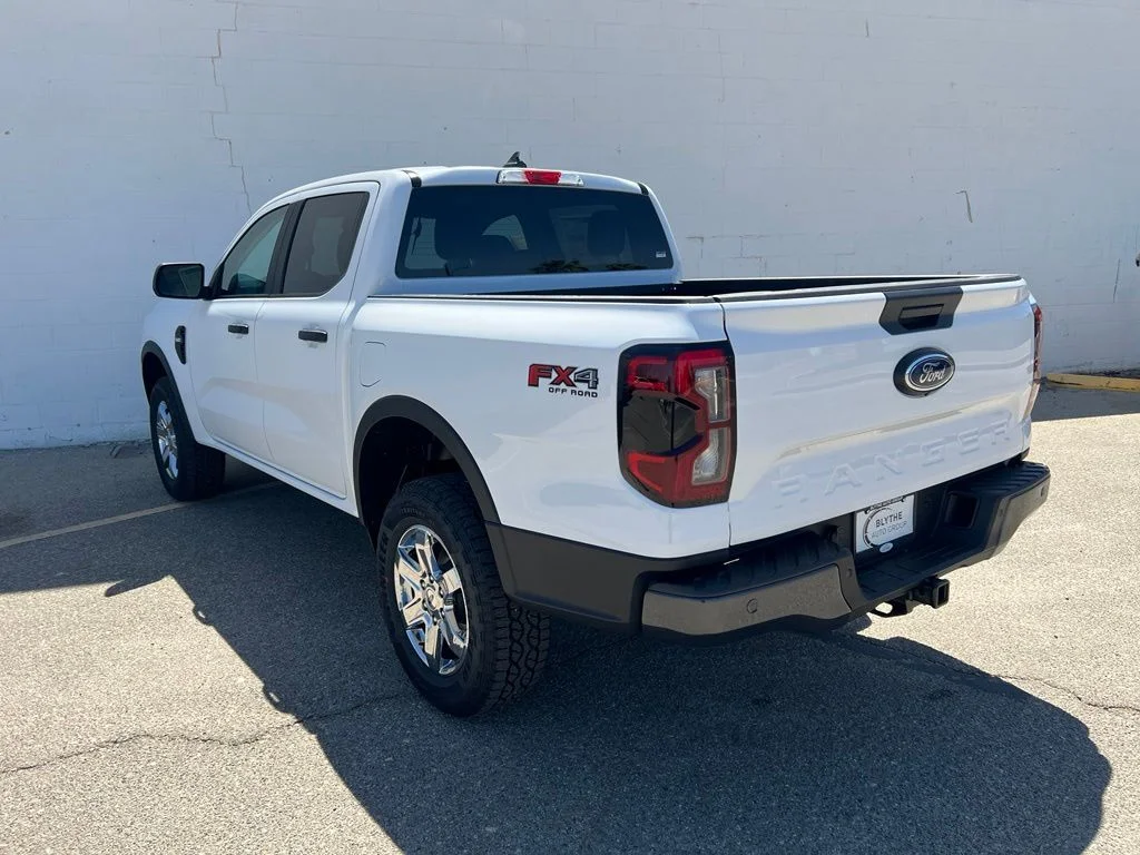 New 2026 Oxford White Ford XLT image 3