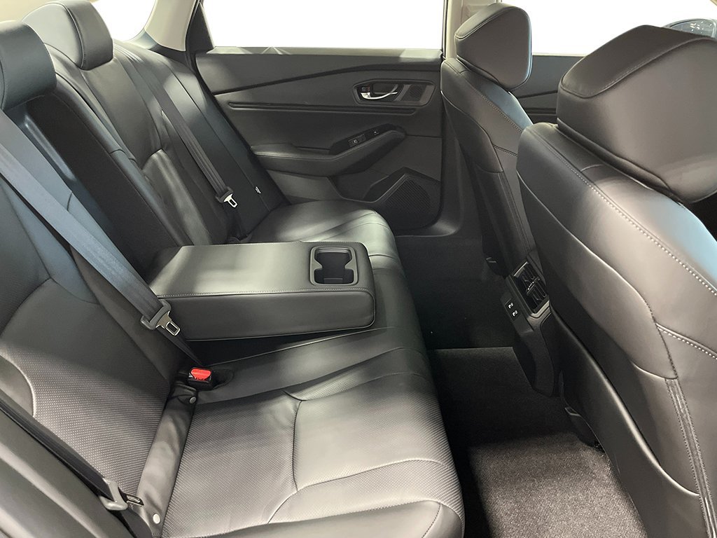 New 2026 Meteorite Gray Metallic Honda Touring image 23