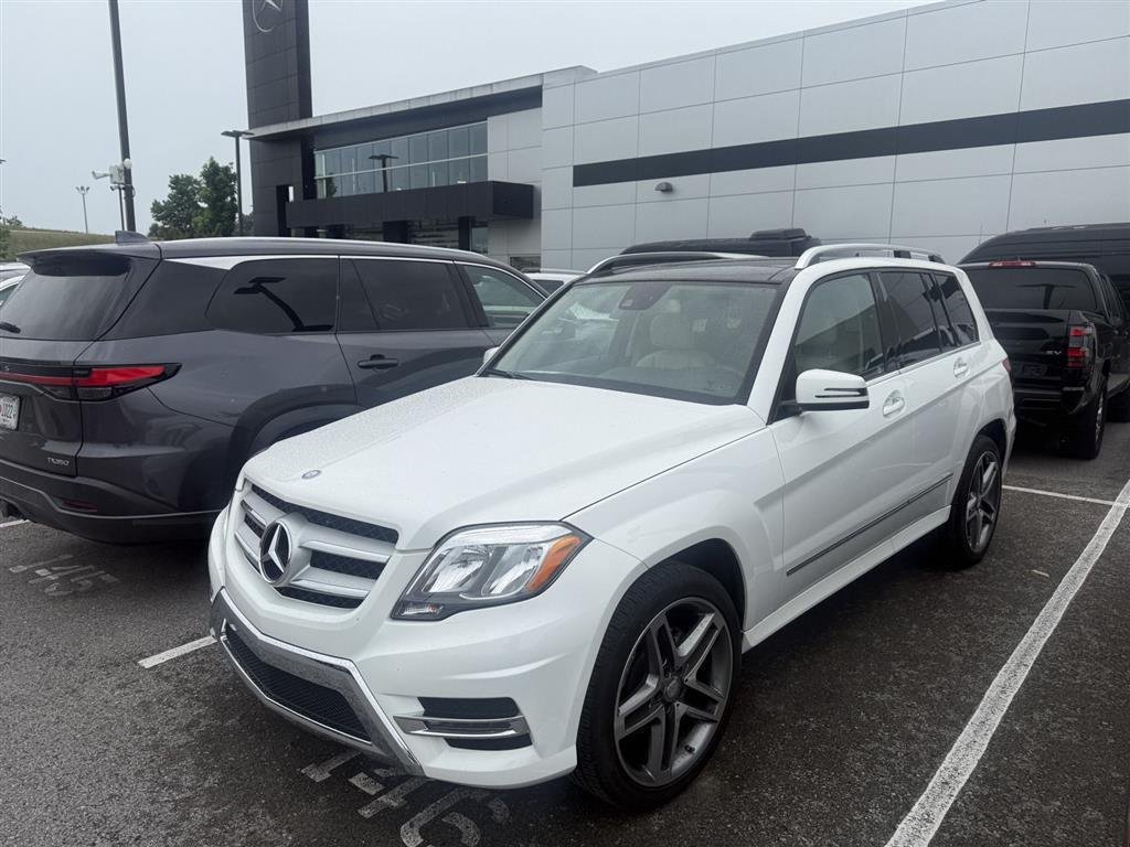 2015 Mercedes-Benz GLK-Class GLK350's photo