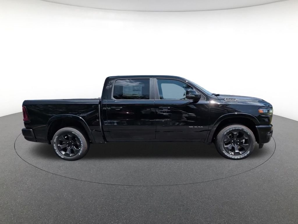 New 2026 Diamond Black Crystal Pearl-Coat Exterior Paint RAM Big Horn image 4