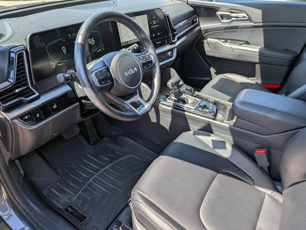 Used 2023 Grey Kia EX image 11