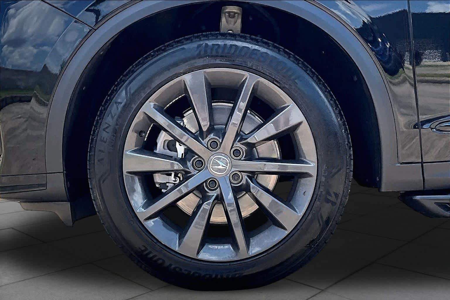 Used 2025 Majestic Black Pearl Acura w/A-Spec Package image 10