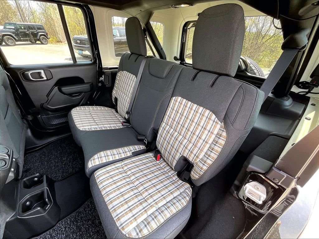 New 2026 Black Clearcoat Jeep  image 15