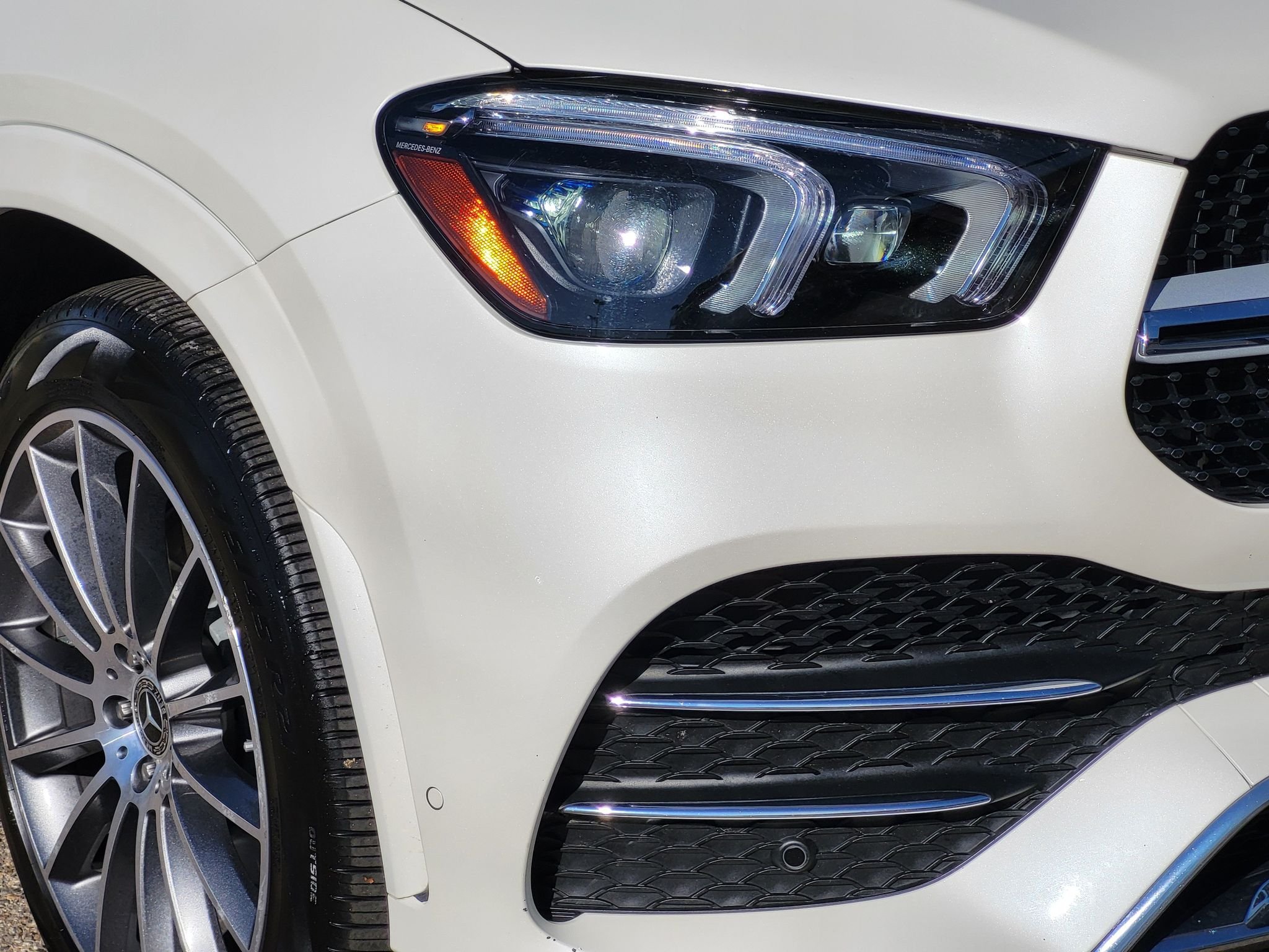 Certified Used 2023 MANUFAKTUR Diamond White Bright Mercedes-Benz GLE450 4MATIC® image 9