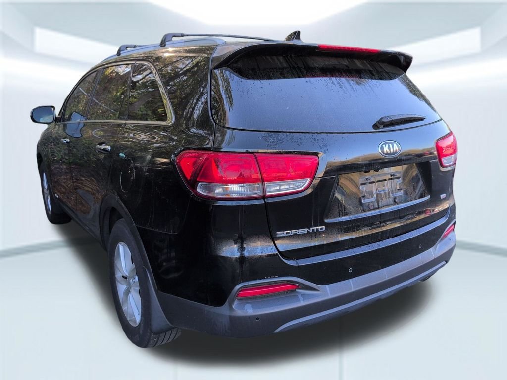 Used 2016 Kia Sorento LX with VIN 5XYPGDA30GG069656 for sale in Milton, FL