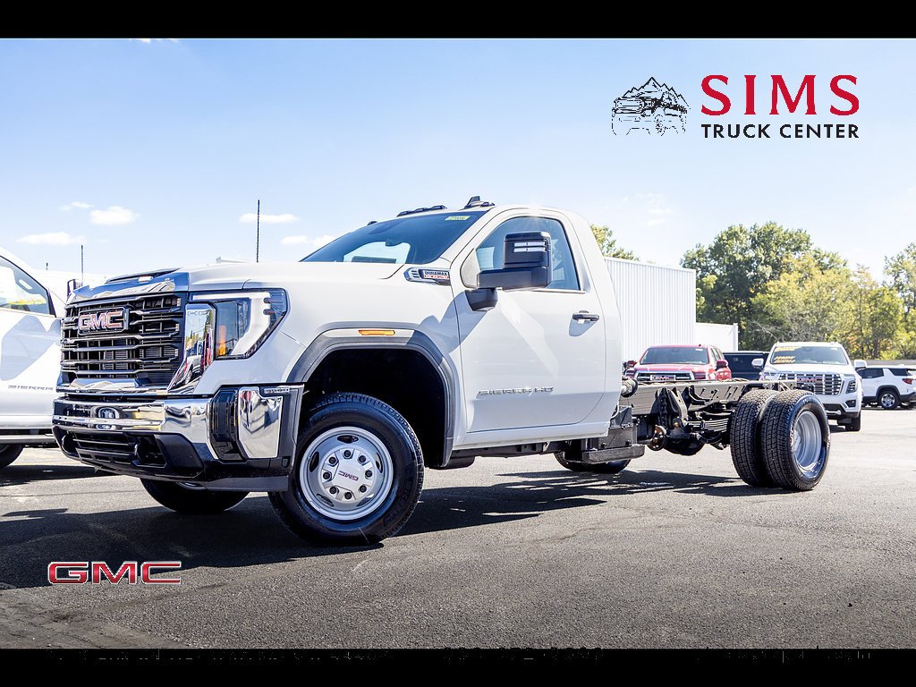 2026 GMC Sierra 3500 Chassis Cab