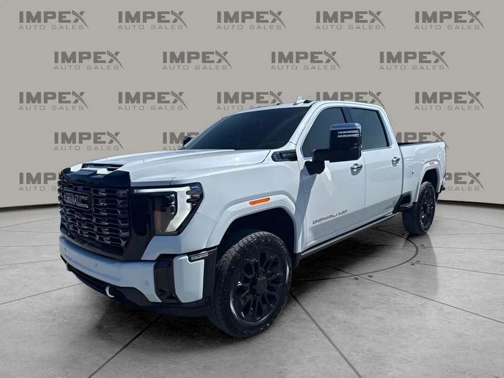 Used 2026 White GMC Denali Ultimate image 1