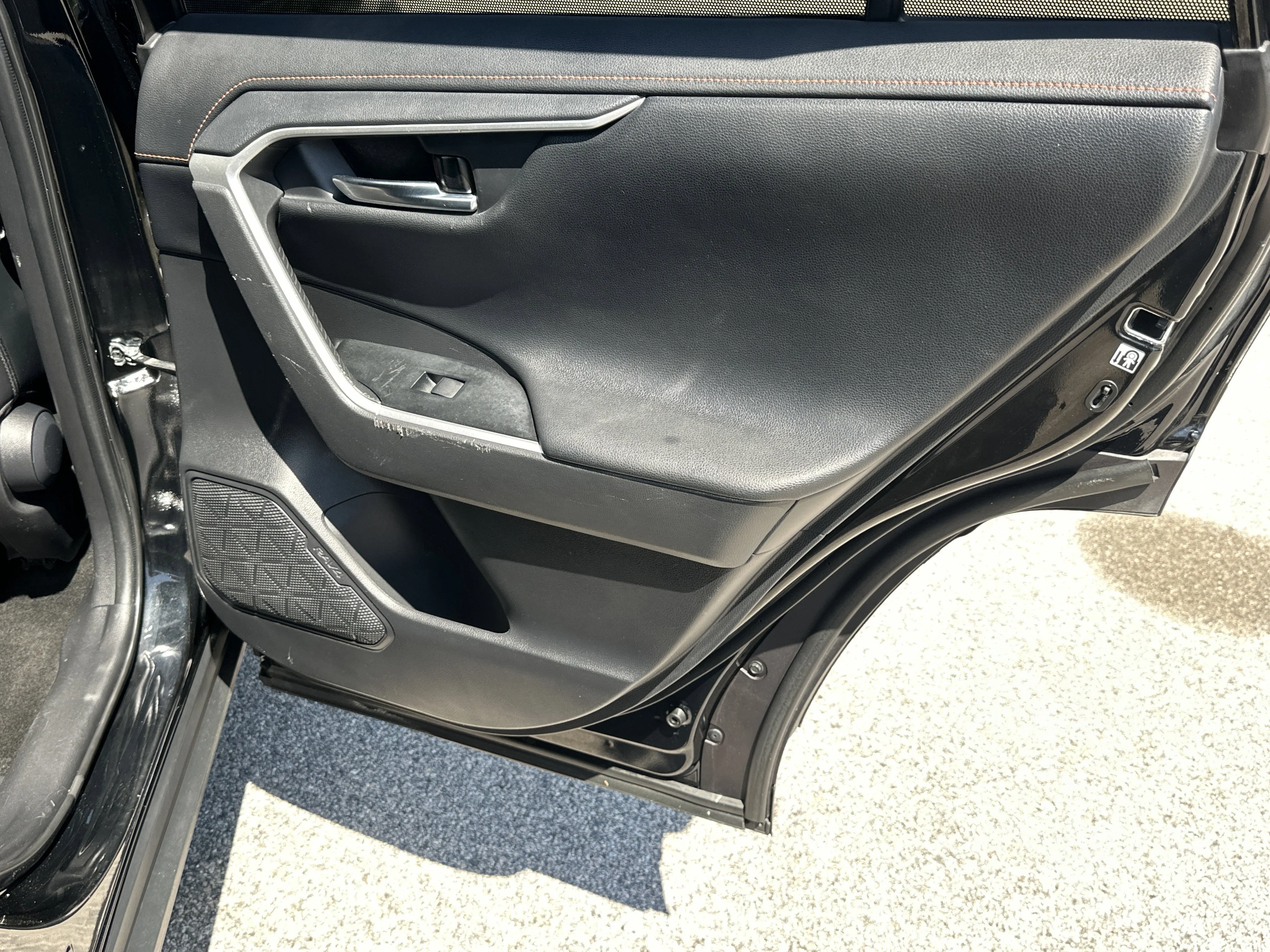 2020 Toyota RAV4 Adventure - Photo 16