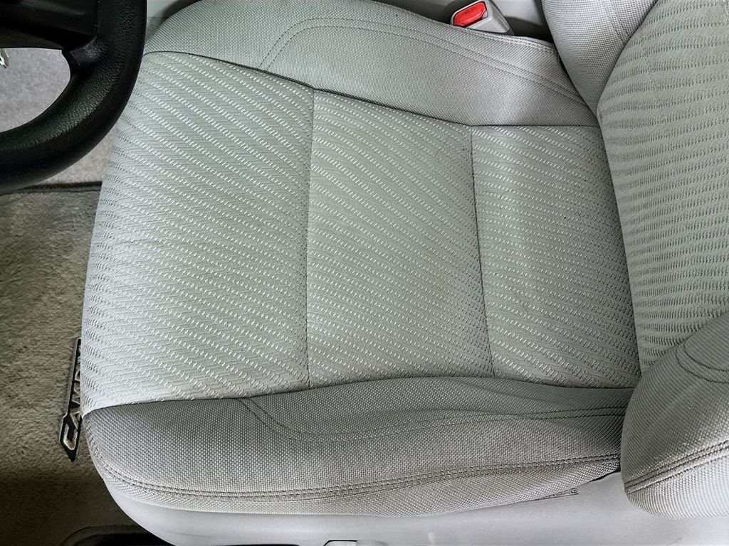 Used 2015 Super White Toyota LE image 19