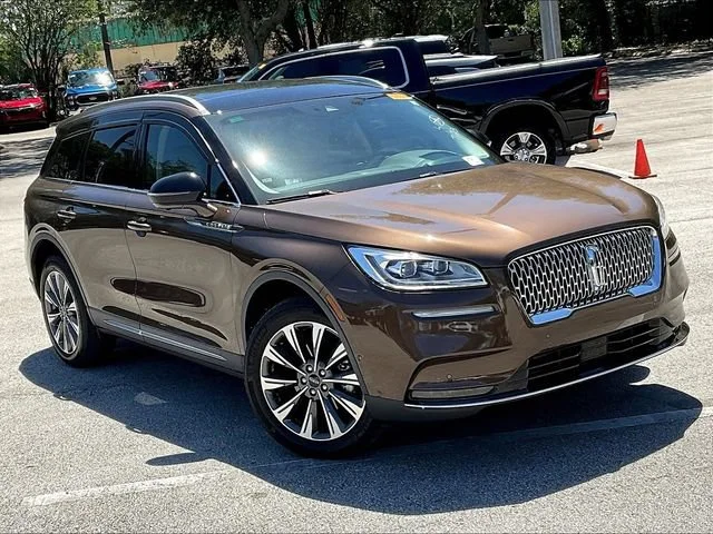 Used 2022 Brown Lincoln Reserve image 2