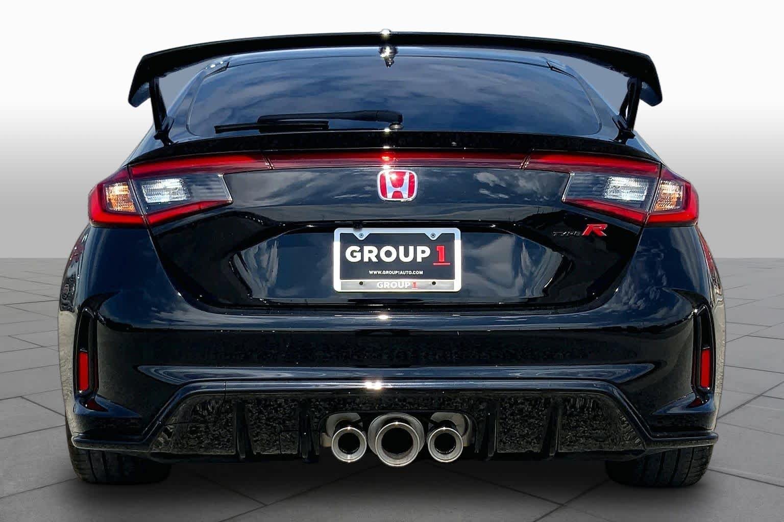 Used 2024 Crystal Black Pearl Honda  image 5