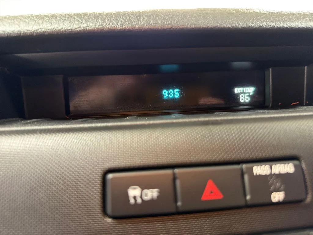 Used 2013 White Ford XL image 22