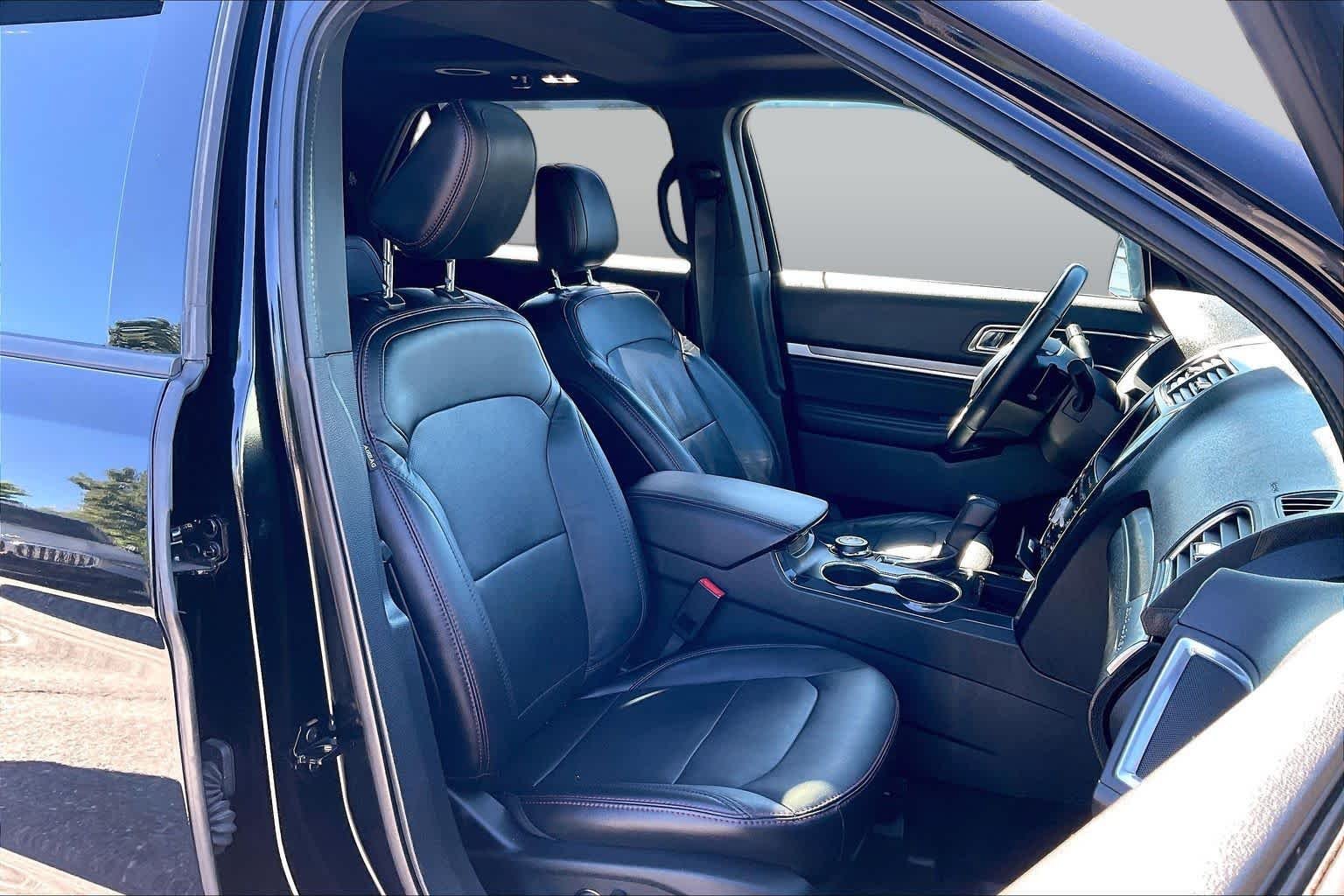 Used 2018 Shadow Black Ford Sport image 8