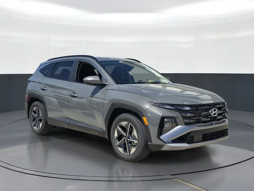 New 2026 Gray Hyundai SEL image 2