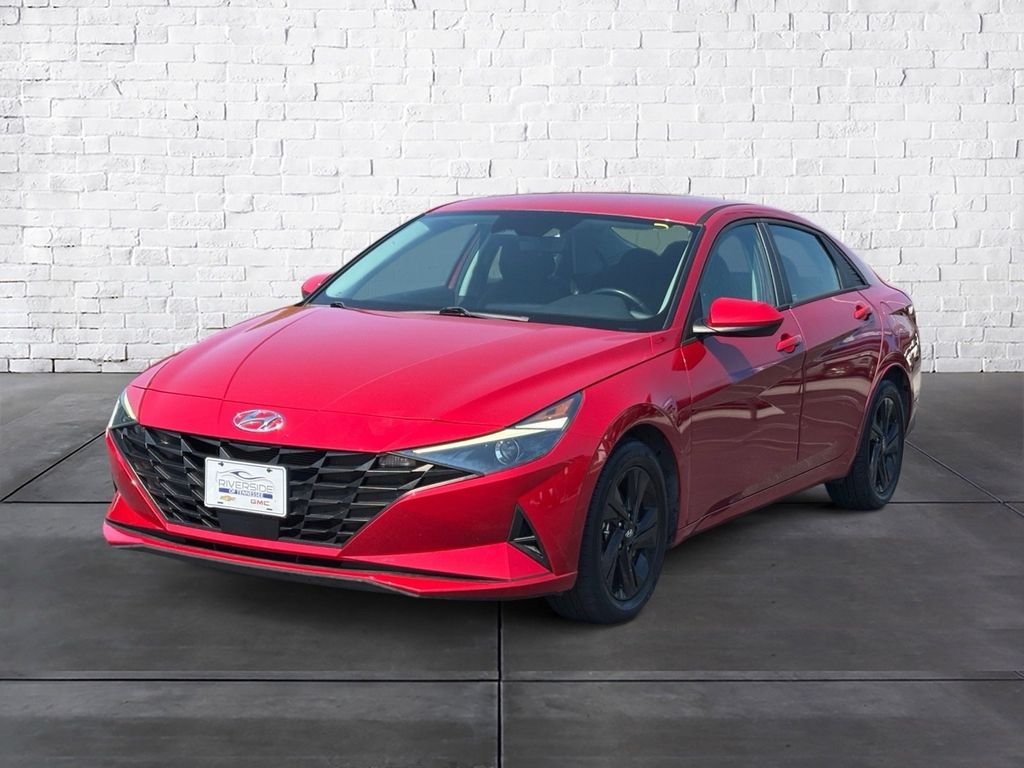 Used 2021 Hyundai Elantra SEL with VIN 5NPLS4AG9MH005104 for sale in South Pittsburg, TN
