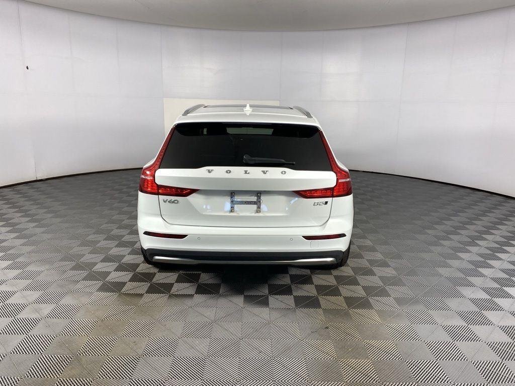 Used 2023 Crystal White Metallic Volvo Plus image 12