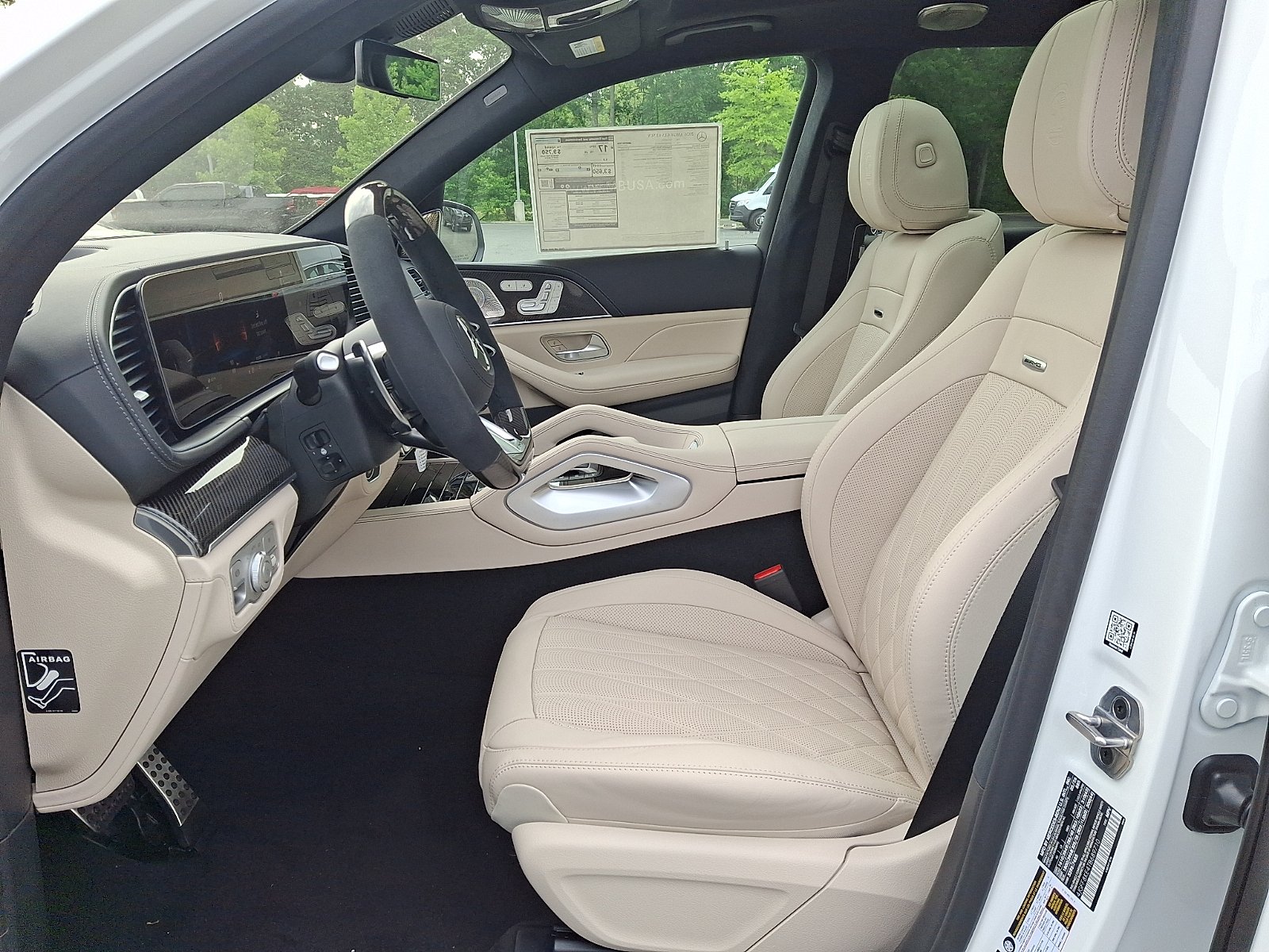 New 2026 MANUFAKTUR Moonlight White Metallic Mercedes-Benz AMG® GLS 63 4MATIC+ SUV image 9