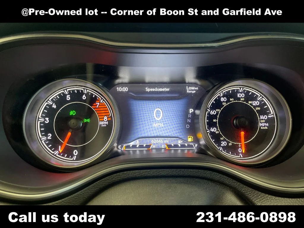 Used 2019 Gray Jeep Limited image 23