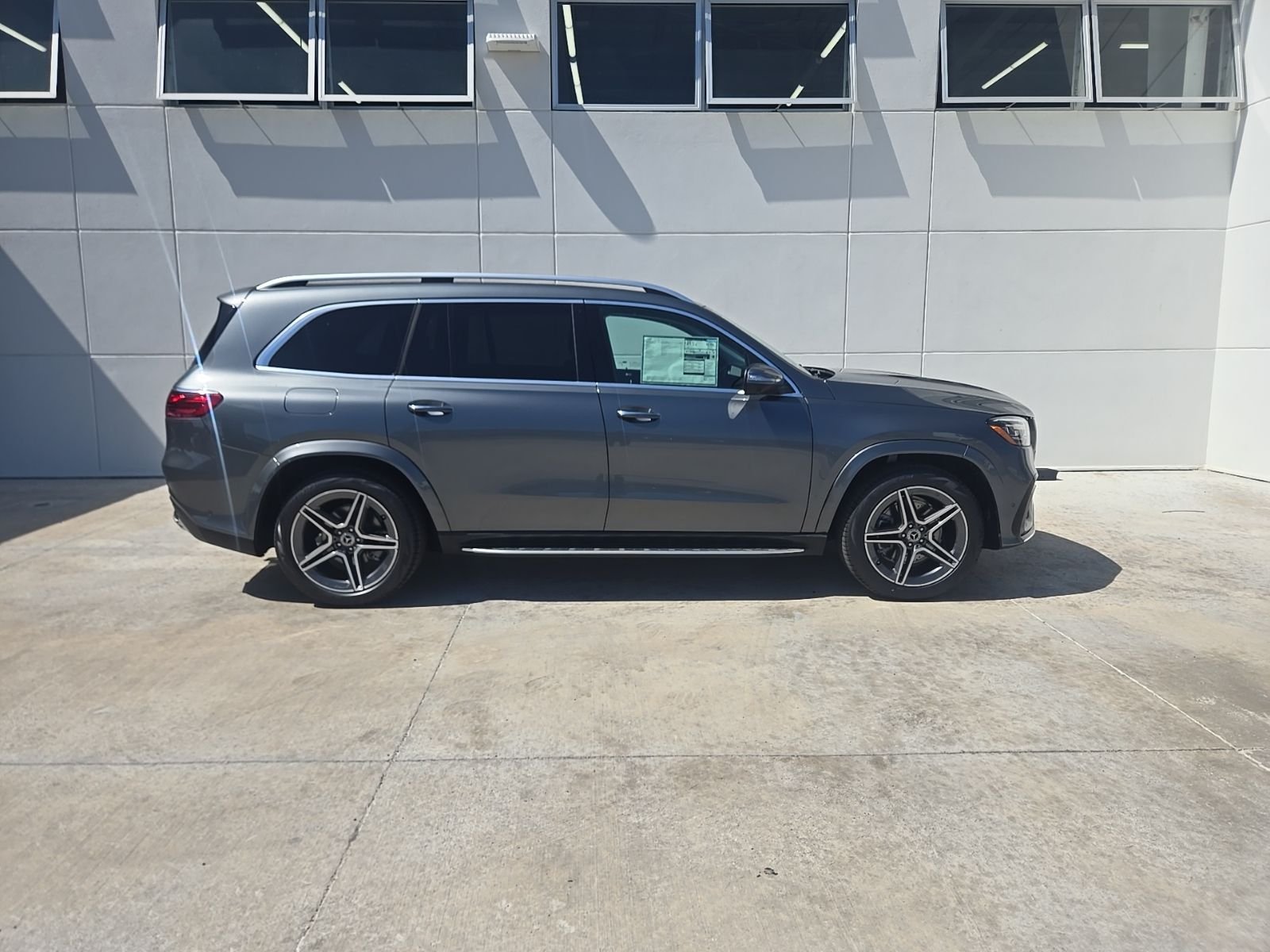 New 2026 Selenite Grey Metallic Mercedes-Benz GLS 450 image 7