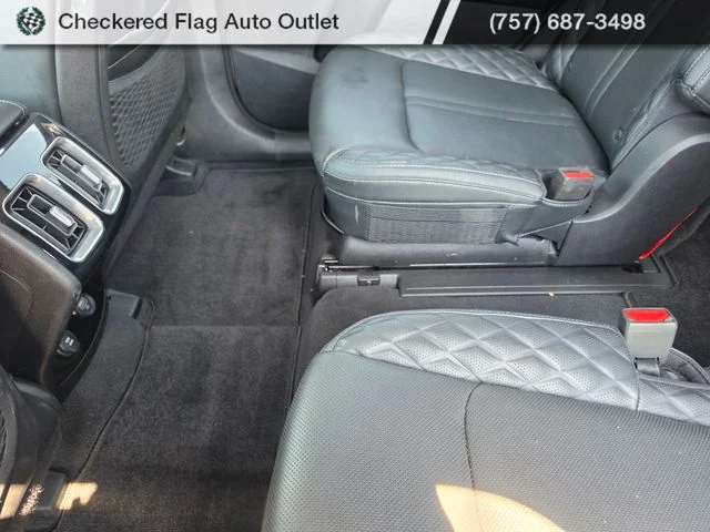 Used 2022 Wolf Gray Kia SX-Prestige image 39