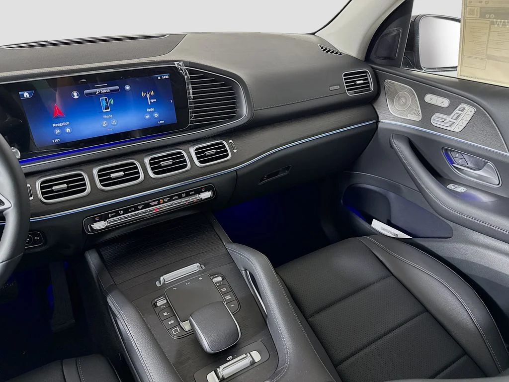 Certified Used 2026 Black Mercedes-Benz GLS 450 image 25