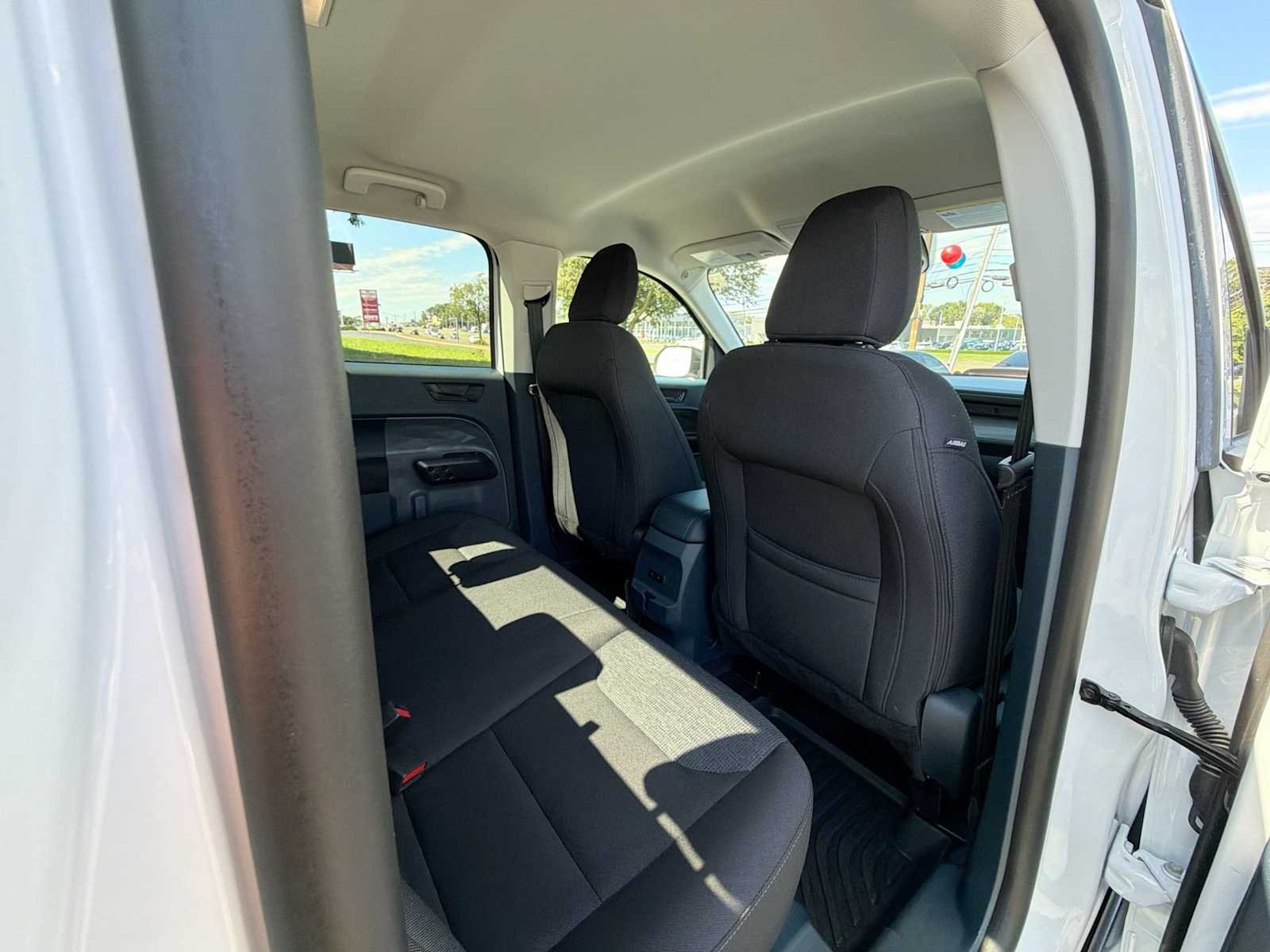 Used 2025 Oxford White Ford XL image 14