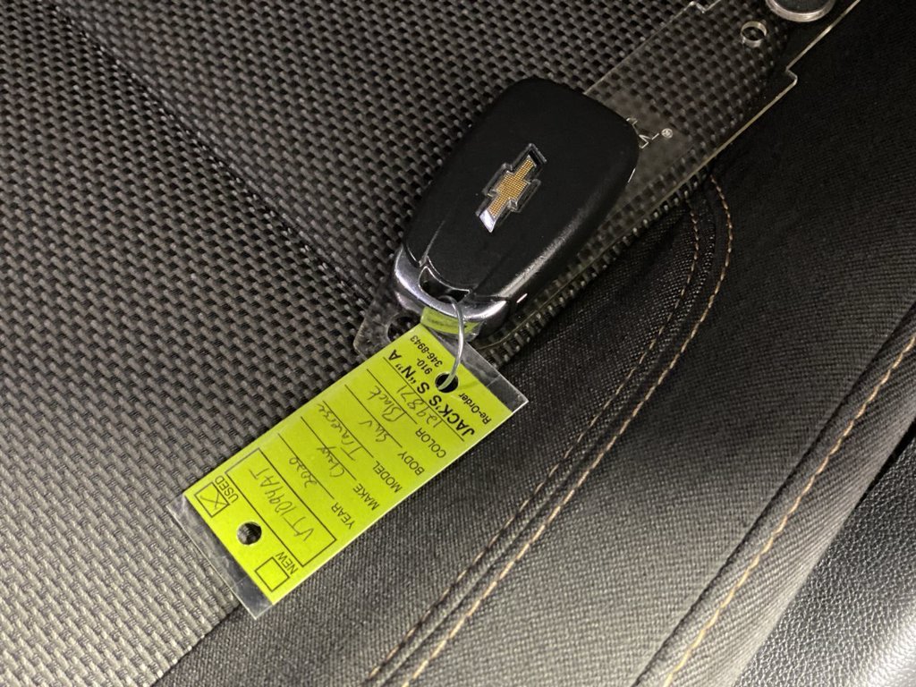 Used 2020 MIDNIGHT BLUE METALLIC Chevrolet LT Cloth image 19