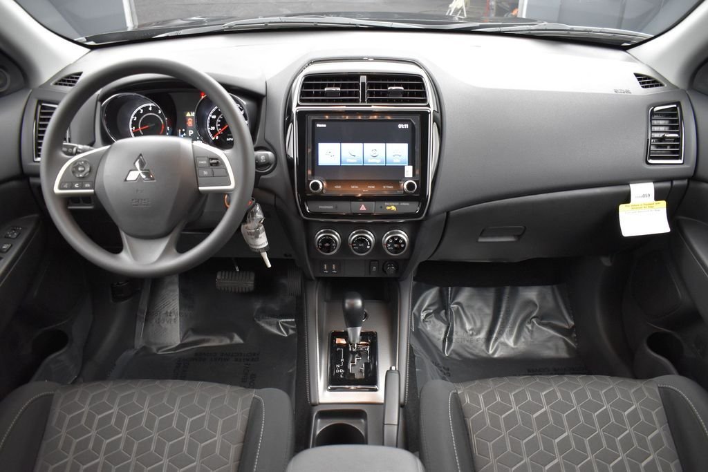 New 2026 Black Mitsubishi 2.0 S image 14