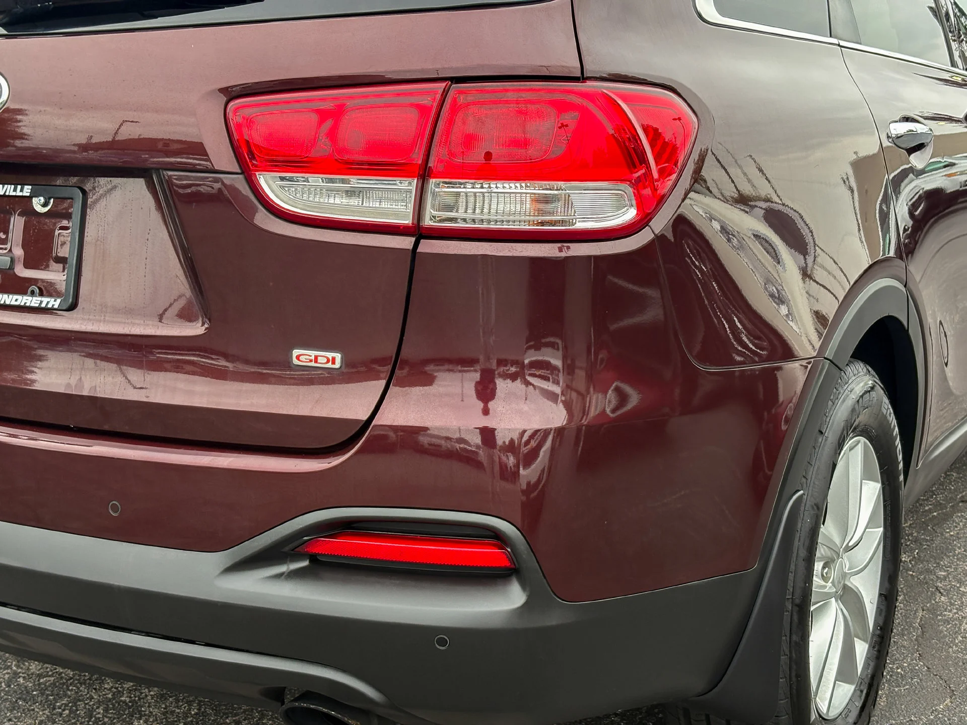 Used 2018 Purple Kia LX image 12