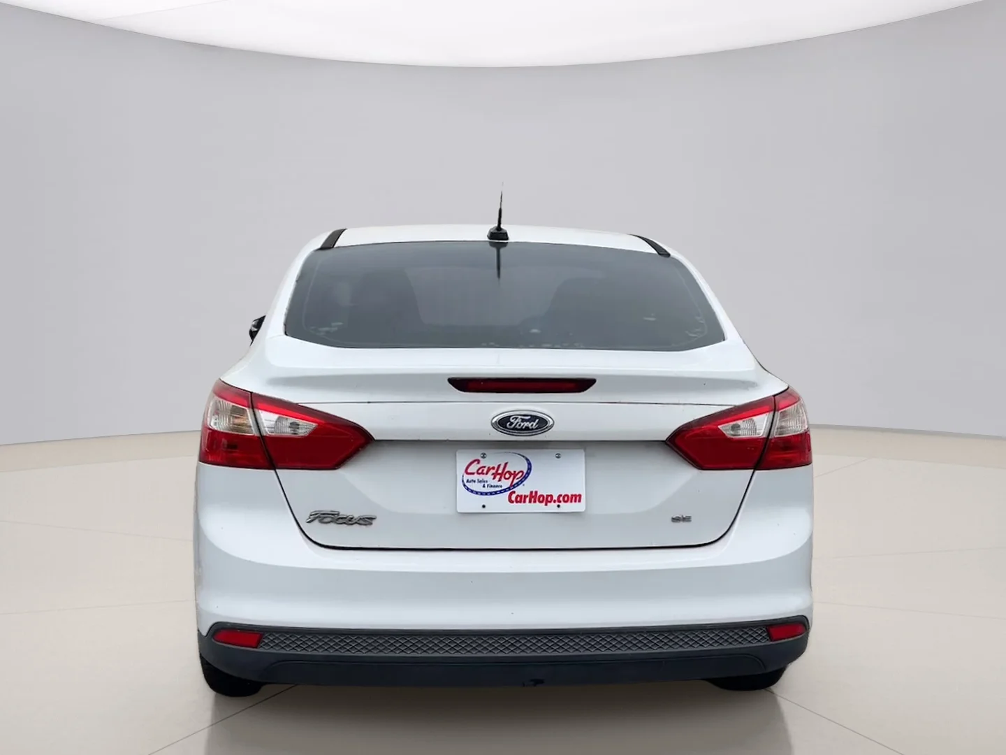 Used 2014 White Ford SE image 5