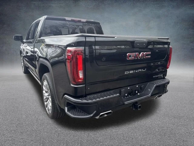 Used 2024 Black GMC Denali image 9