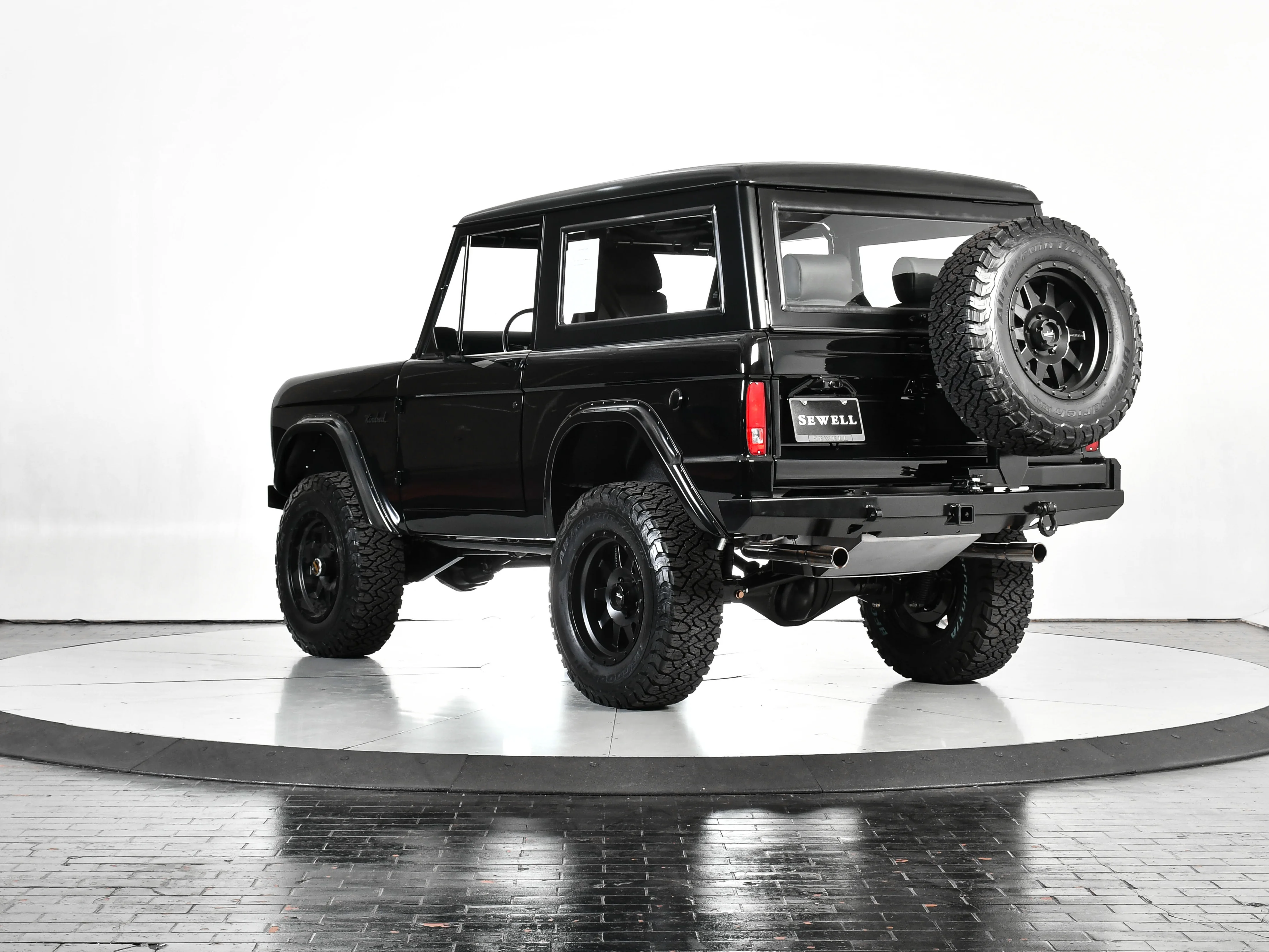 Used 1973 Black Ford Kindred Black ICE Edition image 3
