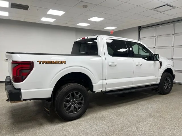 Used 2024 White Ford Tremor image 12