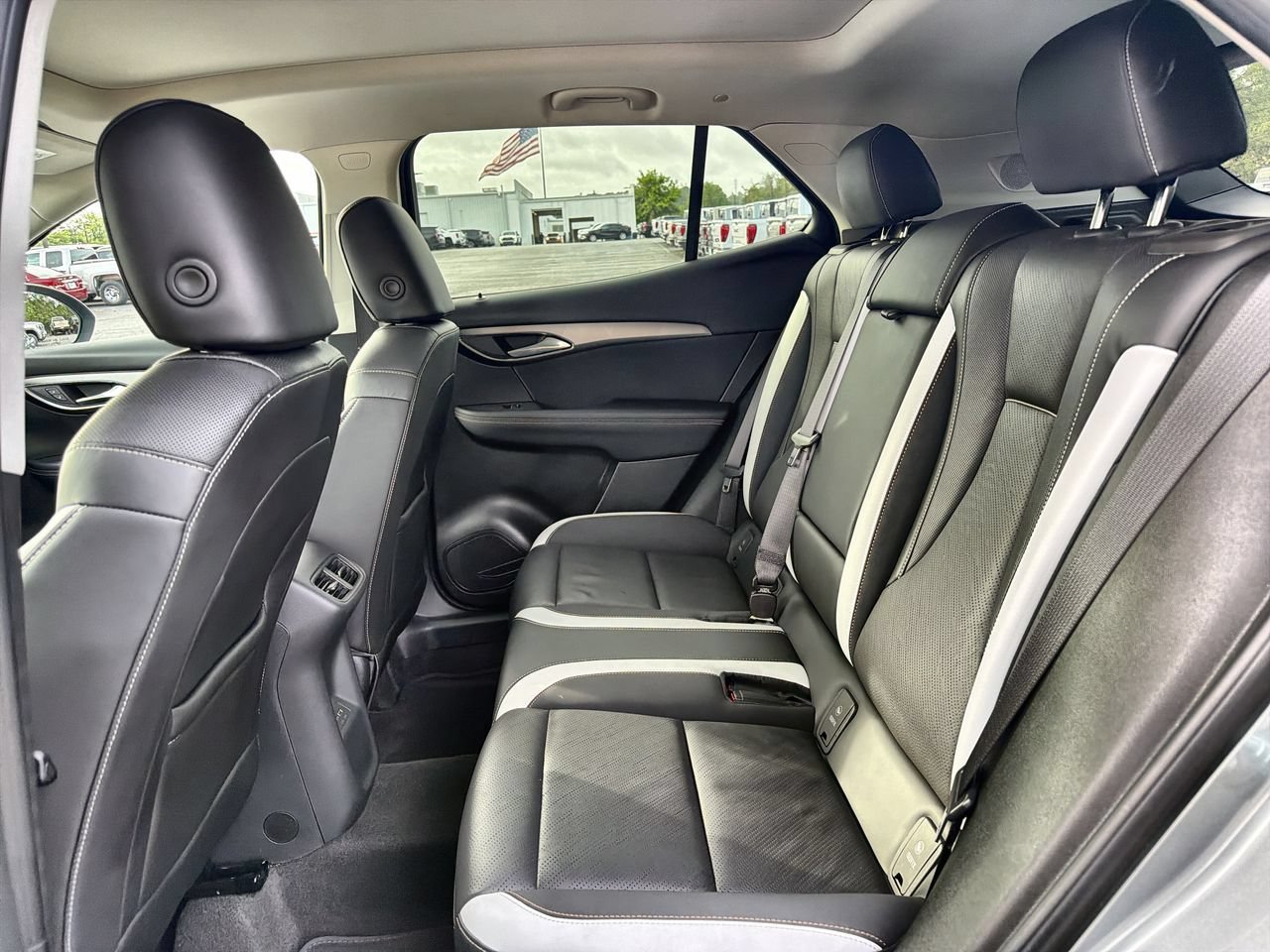 Used 2025 Moonstone Gray Metallic Buick Sport Touring image 20