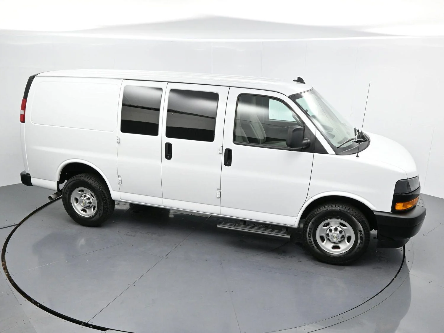 Used 2023 Summit White Chevrolet WT image 35