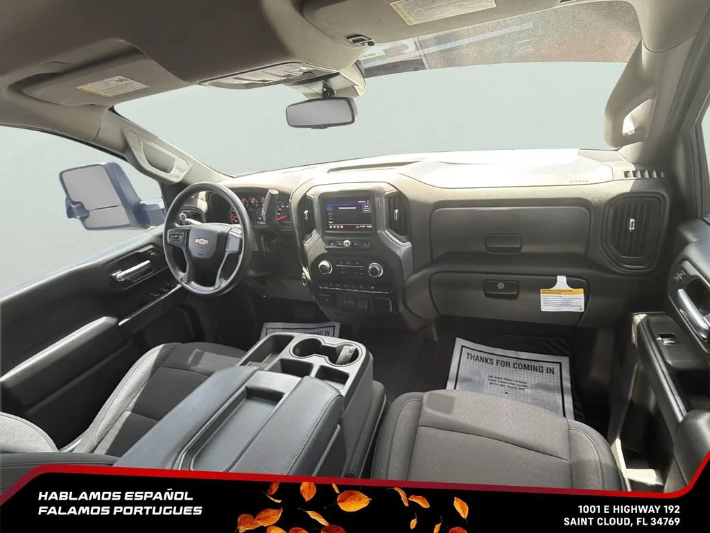 Used 2024 Summit White Chevrolet Custom image 27