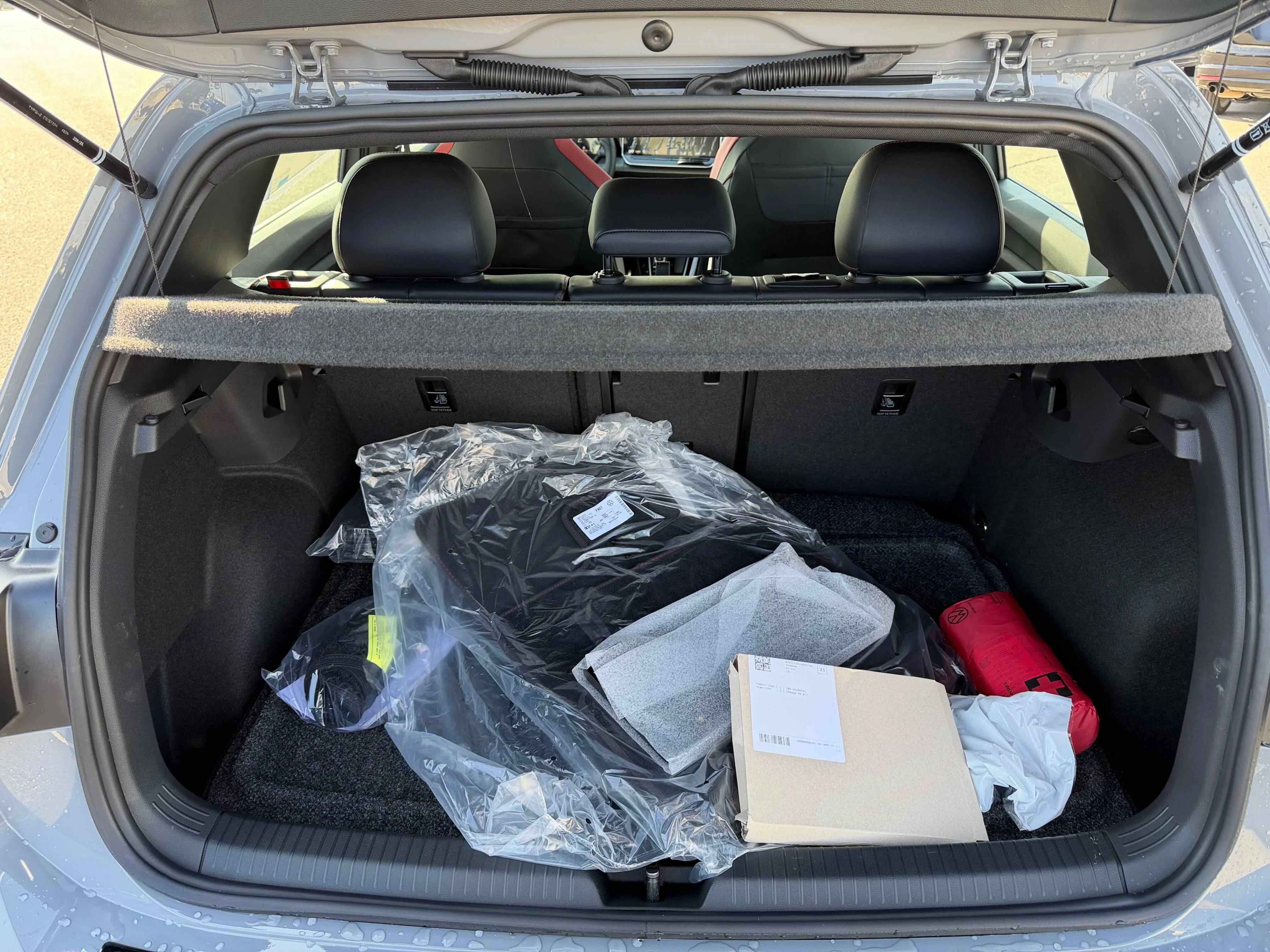 New 2026 Moonstone Volkswagen SE image 30