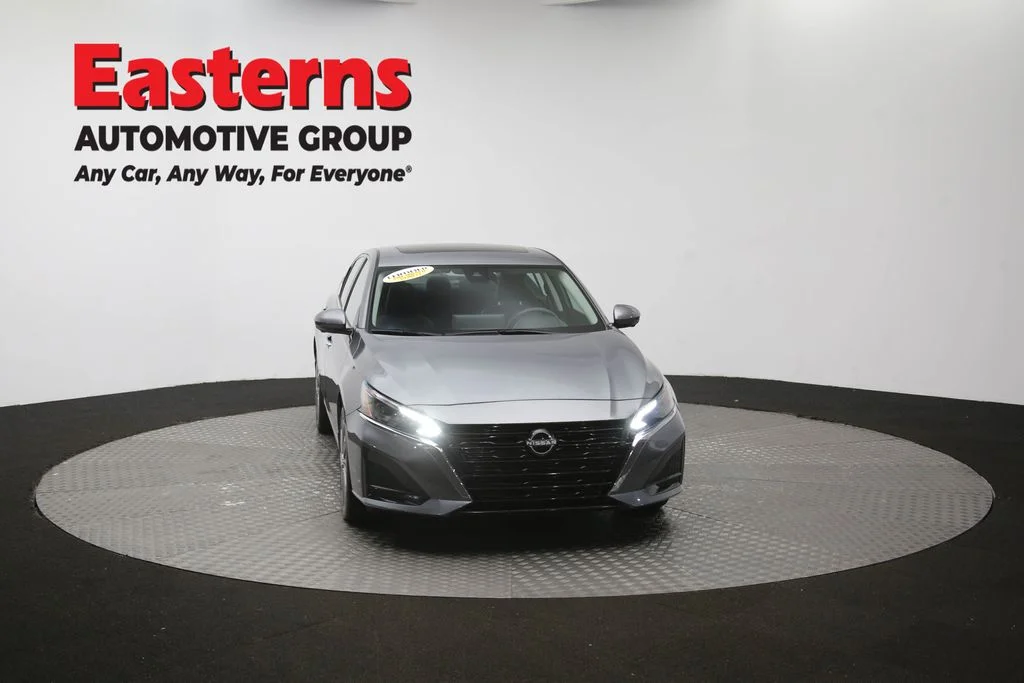 Used 2023 Gray Nissan 2.5 SL image 44