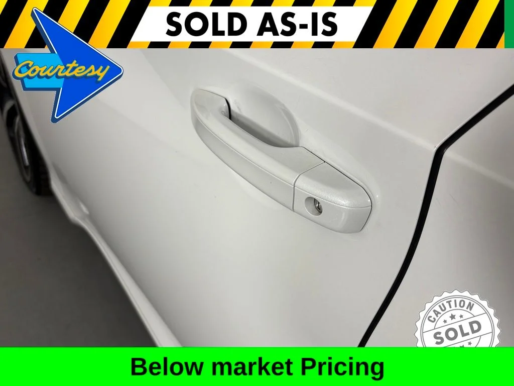 Used 2018 White Honda Sport image 11
