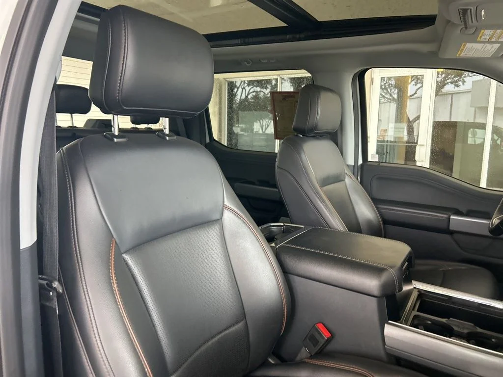 Used 2025 Gray Ford Lariat image 23