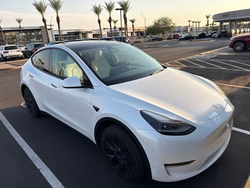 Used 2024 Pearl White Multi-Coat Tesla Long Range image 3