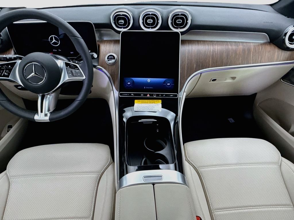 New 2027 Obsidian Black Metallic Mercedes-Benz GLC 300 image 13