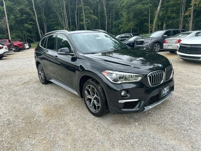 Used 2018 Black BMW sDrive28i image 11