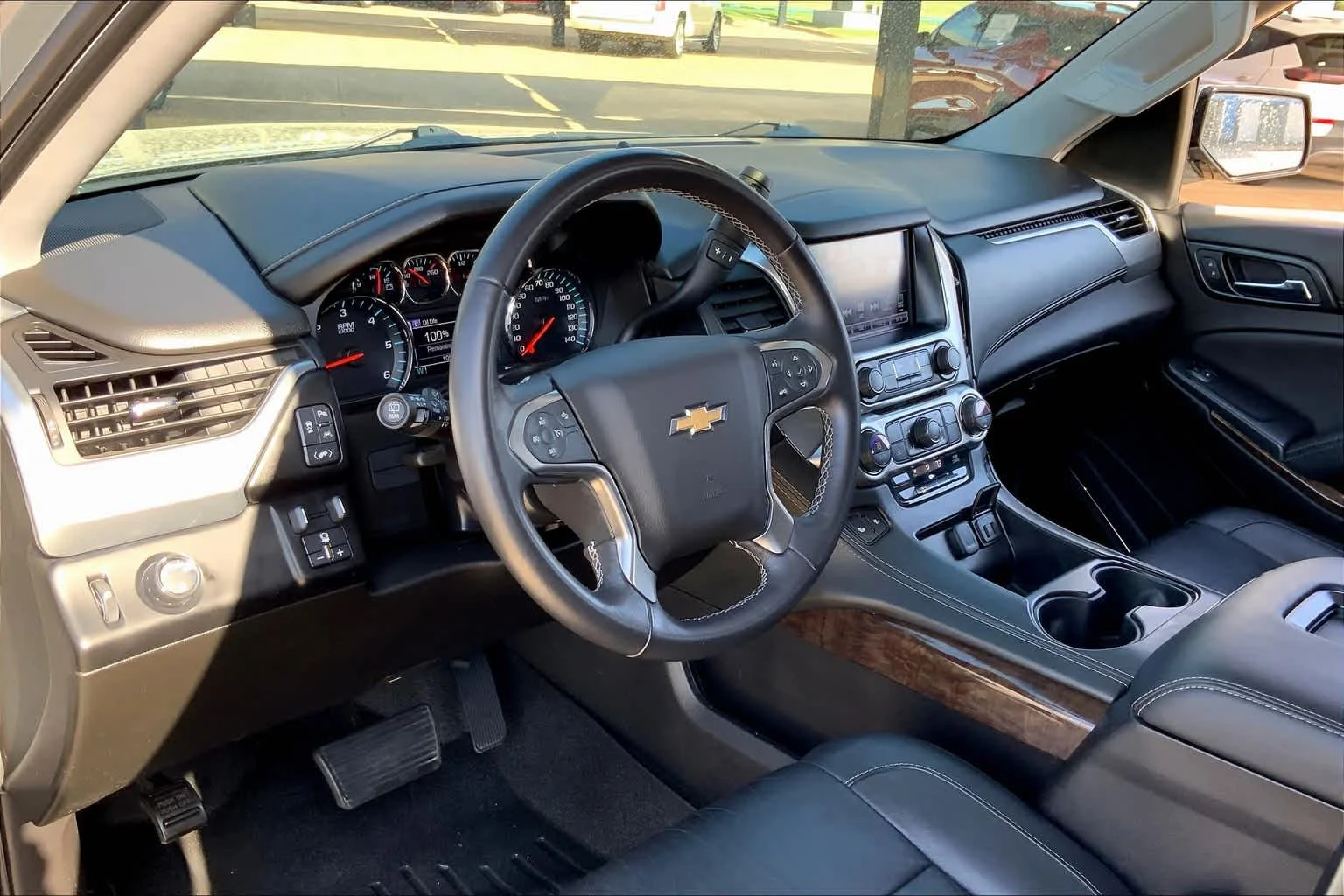 Used 2017 Pepperdust Metallic Chevrolet LT image 15