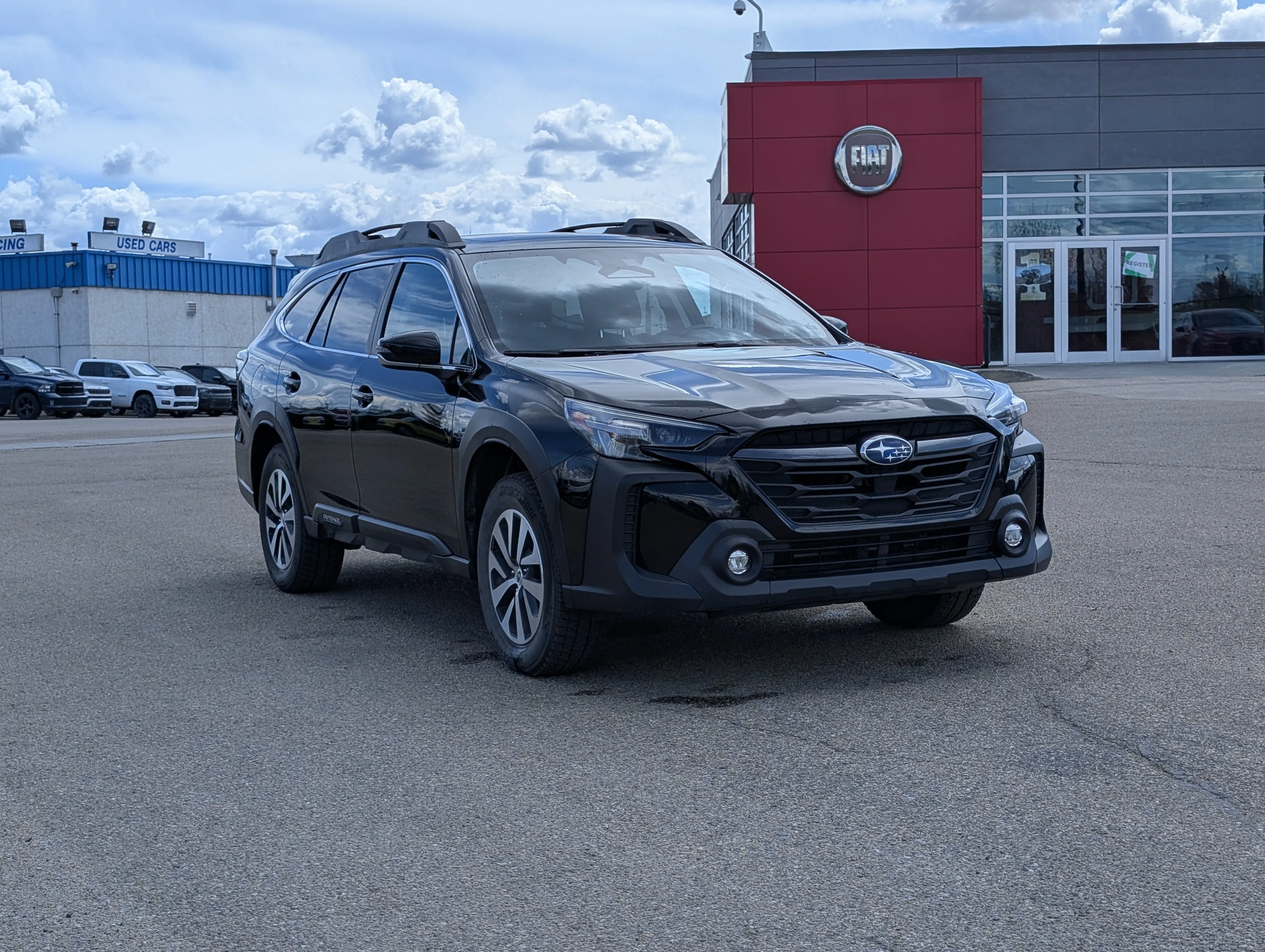 Used 2024 Autumn Green Metallic Subaru Touring image 9