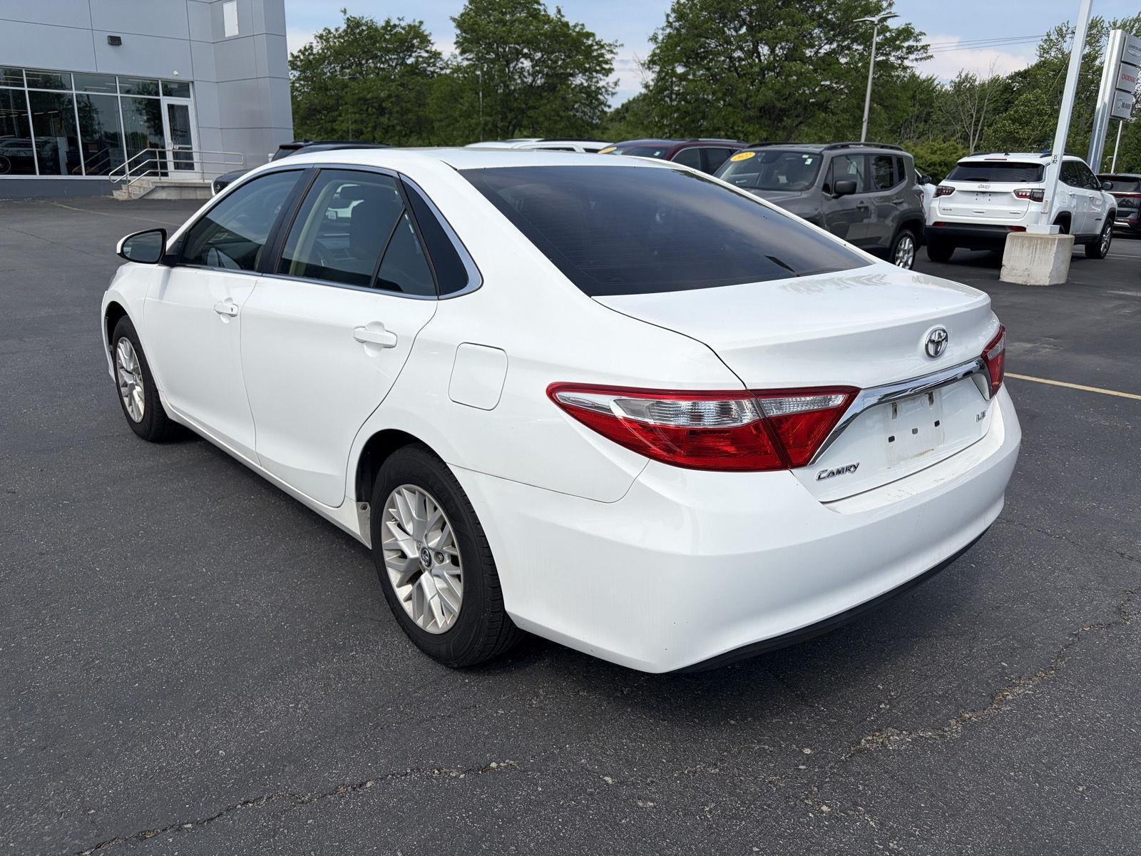Used 2017 Super White Toyota XSE image 4